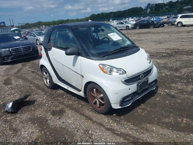 Auction sale of the 2015 Smart Fortwo Passion, vin: WMEEJ3BA6FK804263, lot number: 45905451
