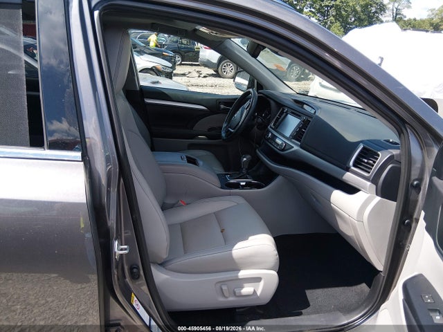 Aukcja sprzedaży 2019 Toyota Highlander Xle, vin: 5TDJZRFHXKS588288, numer aukcji: 45905456