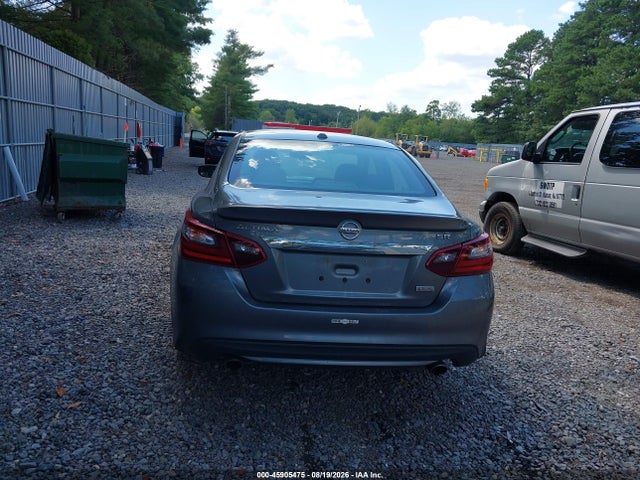 45905475 :رقم المزاد ، 1N4AL3AP6JC238367 vin ، 2018 Nissan Altima 2.5 Sr مزاد بيع