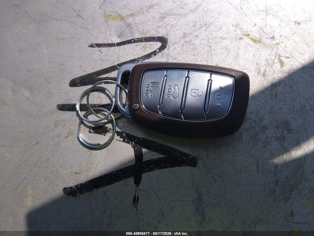 2016 Hyundai Tucson Limited მანქანა იყიდება აუქციონზე, vin: KM8J33A20GU054507, აუქციონის ნომერი: 45905477