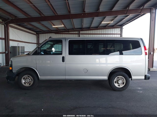 Продажа на аукционе авто 2023 Chevrolet Express Passenger Rwd 2500 Regular Wheelbase Ls, vin: 1GAWGEFP8P1112405, номер лота: 45905558