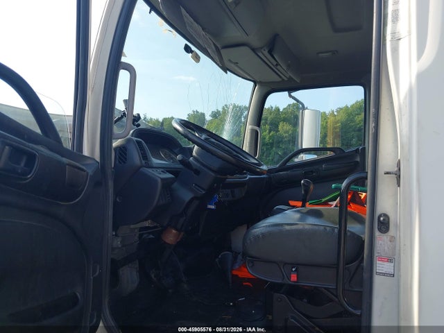 45905576 :رقم المزاد ، 5PVNJ8JV4E4S56167 vin ، 2014 Hino 258/268 مزاد بيع