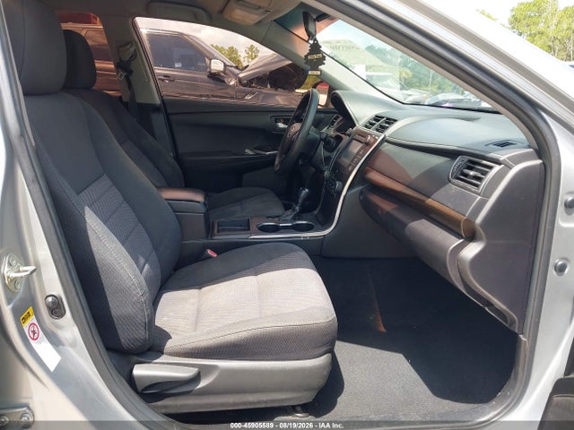 45905589 :رقم المزاد ، 4T1BF1FK4GU174979 vin ، 2016 Toyota Camry Le مزاد بيع