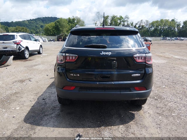 Продажа на аукционе авто 2022 Jeep Compass Latitude Lux 4x4, vin: 3C4NJDFB9NT135121, номер лота: 45905598