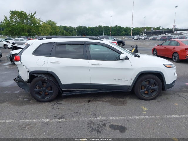 Продажа на аукционе авто 2015 Jeep Cherokee Latitude Altitude, vin: 1C4PJMCS5FW792555, номер лота: 45905621