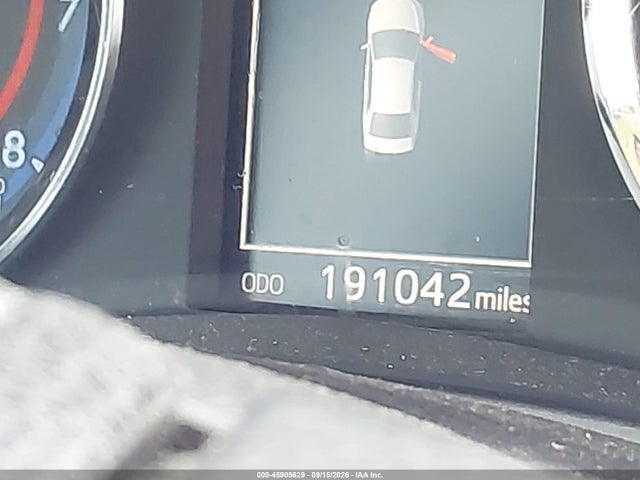 45905629 :رقم المزاد ، 5YFBURHE0JP834438 vin ، 2018 Toyota Corolla Se مزاد بيع