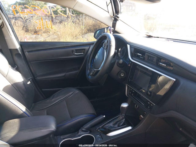 45905629 :رقم المزاد ، 5YFBURHE0JP834438 vin ، 2018 Toyota Corolla Se مزاد بيع