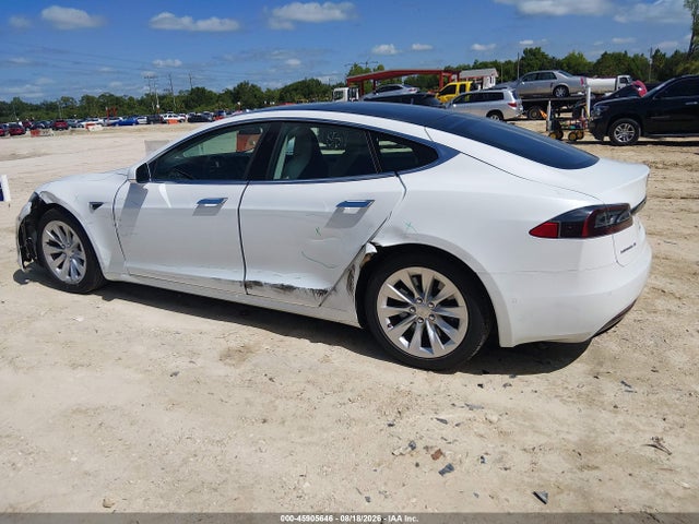 Tesla MODEL S 2018 5YJSA1E24JF264363 Image 13