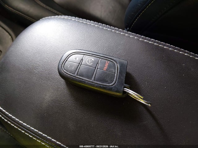 2015 Jeep Cherokee Limited მანქანა იყიდება აუქციონზე, vin: 1C4PJMDS9FW557400, აუქციონის ნომერი: 45905777