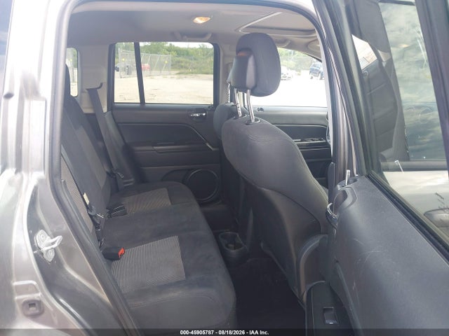45905787 :رقم المزاد ، 1J4NF1FBXBD218357 vin ، 2011 Jeep Compass مزاد بيع