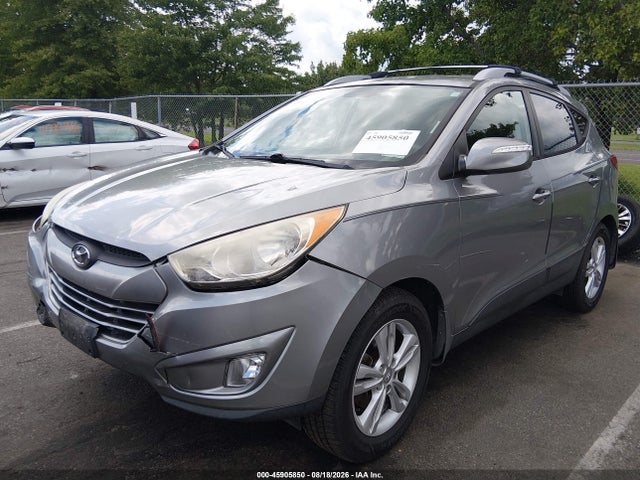 Продажа на аукционе авто 2013 Hyundai Tucson Gls, vin: KM8JUCAC6DU677972, номер лота: 45905850