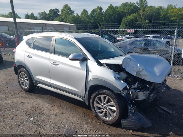 2018 Hyundai Tucson Sel Plus მანქანა იყიდება აუქციონზე, vin: KM8J3CA47JU636869, აუქციონის ნომერი: 45905895
