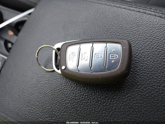 2018 Hyundai Tucson Sel Plus მანქანა იყიდება აუქციონზე, vin: KM8J3CA47JU636869, აუქციონის ნომერი: 45905895