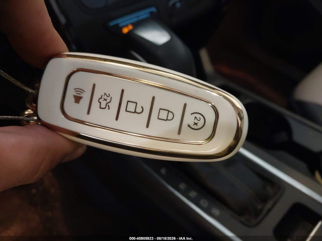 Продажа на аукционе авто 2019 Ford Escape Sel, vin: 1FMCU9HDXKUC54464, номер лота: 45905923