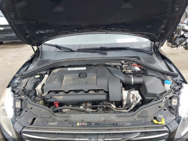 Продажа на аукционе авто 2014 Volvo Xc60 T6 R-design Premier Plus, vin: YV4902DZ7E2547710, номер лота: 45905962