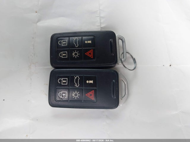 Продажа на аукционе авто 2014 Volvo Xc60 T6 R-design Premier Plus, vin: YV4902DZ7E2547710, номер лота: 45905962