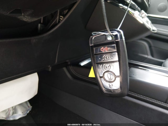 Продаж на аукціоні авто 2025 Lincoln Corsair Reserve, vin: 5LMCJ2DA5SUL01554, номер лоту: 45905970