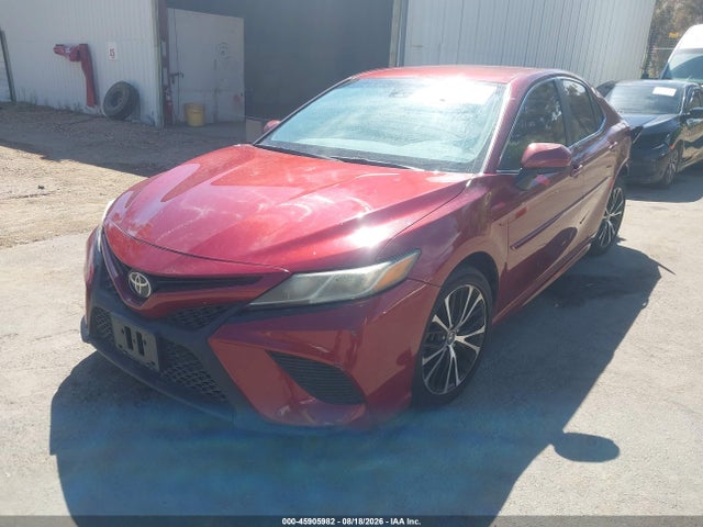 4T1B11HK1JU609542 Toyota CAMRY SE
