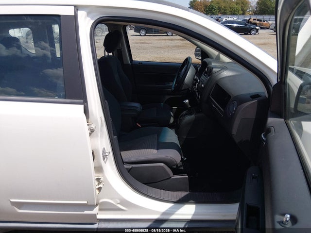 2010 Jeep Compass Sport მანქანა იყიდება აუქციონზე, vin: 1J4NT4FB6AD561109, აუქციონის ნომერი: 45906028