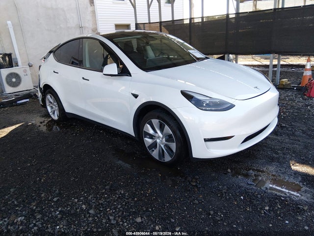 2023 Tesla Model Y Awd/long Range Dual Motor All-wheel Drive მანქანა იყიდება აუქციონზე, vin: 7SAYGDEE2PF800159, აუქციონის ნომერი: 45906044