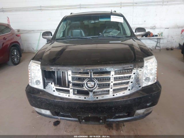 Aukcja sprzedaży 2011 Cadillac Escalade Esv Premium, vin: 1GYS4JEF2BR212617, numer aukcji: 45906068