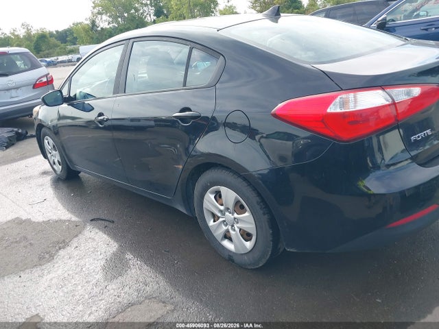 Aukcja sprzedaży 2016 Kia Forte Lx, vin: KNAFK4A69G5569910, numer aukcji: 45906093