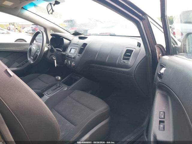 Aukcja sprzedaży 2016 Kia Forte Lx, vin: KNAFK4A69G5569910, numer aukcji: 45906093