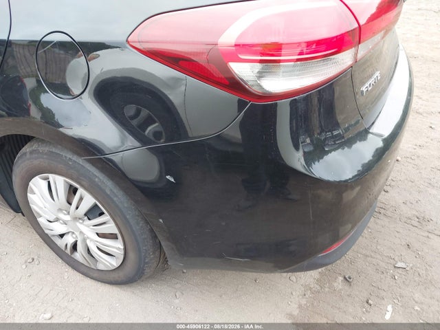 45906122 :رقم المزاد ، 3KPFK4A76JE222638 vin ، 2018 Kia Forte Lx مزاد بيع