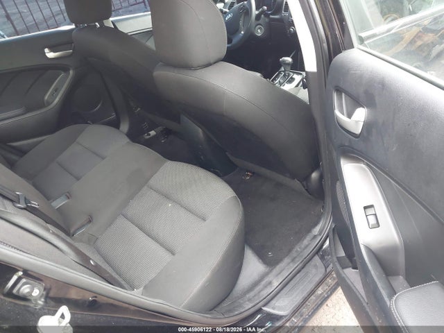 45906122 :رقم المزاد ، 3KPFK4A76JE222638 vin ، 2018 Kia Forte Lx مزاد بيع