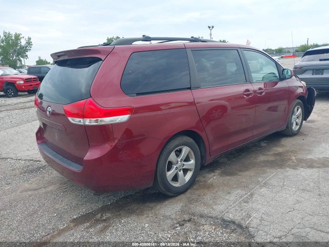 Aukcja sprzedaży 2014 Toyota Sienna Le V6 8 Passenger, vin: 5TDKK3DCXES468475, numer aukcji: 45906161