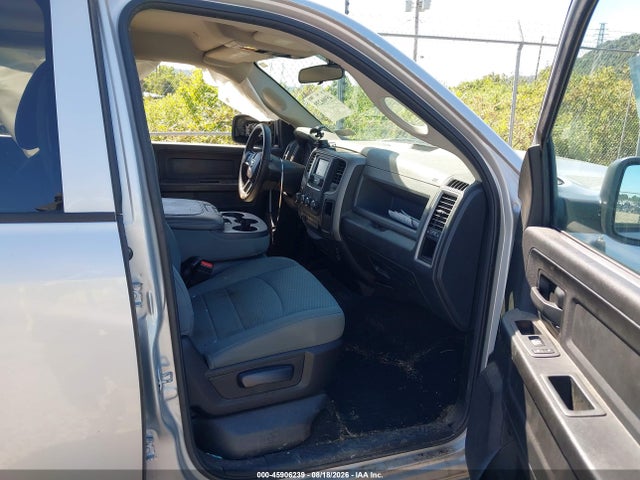45906239 :رقم المزاد ، 1C6RR7FT4JS327912 vin ، 2018 Ram 1500 Tradesman  4x4 6'4 Box مزاد بيع