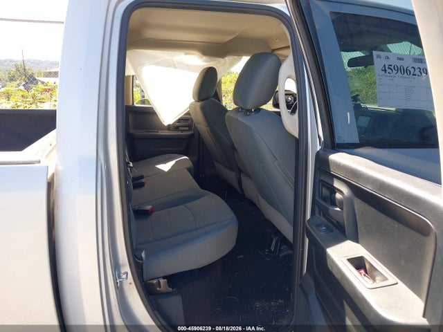 45906239 :رقم المزاد ، 1C6RR7FT4JS327912 vin ، 2018 Ram 1500 Tradesman  4x4 6'4 Box مزاد بيع