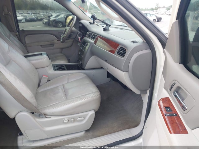 2012 Gmc Yukon Xl 1500 Slt მანქანა იყიდება აუქციონზე, vin: 1GKS1LE0XCR101941, აუქციონის ნომერი: 45906255
