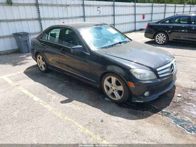 45906265 :رقم المزاد ، WDDGF8BB8AF474860 vin ، 2010 Mercedes-benz C 300 Luxury 4matic/sport 4matic مزاد بيع