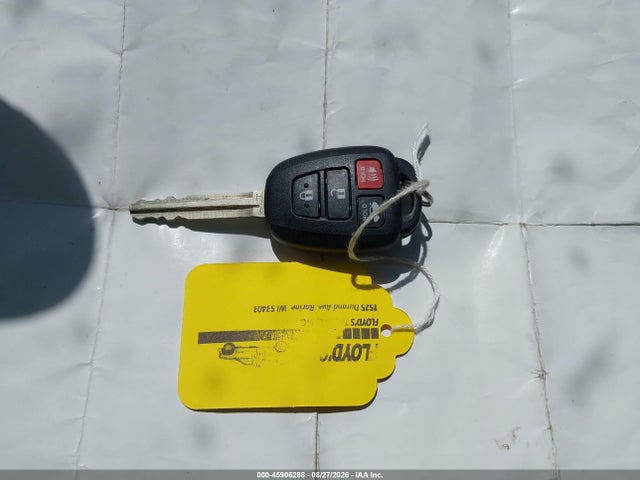 Продаж на аукціоні авто 2017 Toyota Camry Le, vin: 4T1BF1FK0HU428012, номер лоту: 45906288