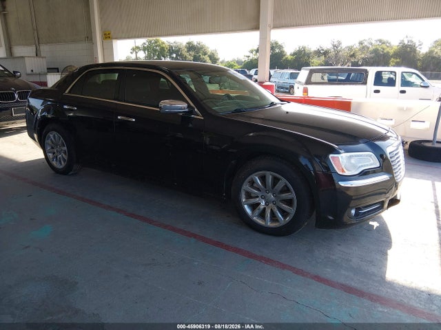 2012 Chrysler 300 Limited მანქანა იყიდება აუქციონზე, vin: 2C3CCACG6CH308748, აუქციონის ნომერი: 45906319