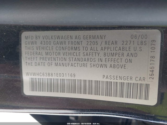 45906323 :رقم المزاد ، WVWHC63B81E031169 vin ، 2001 Volkswagen Passat Gls مزاد بيع