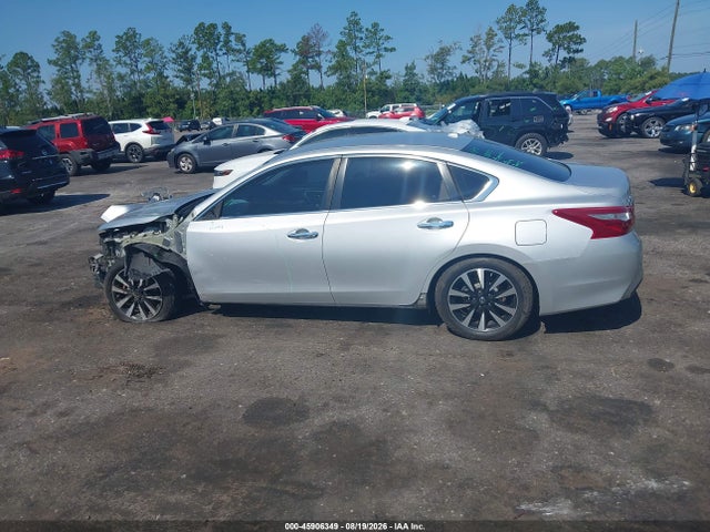 45906349 :رقم المزاد ، 1N4AL3AP1JC212856 vin ، 2018 Nissan Altima 2.5 Sl مزاد بيع