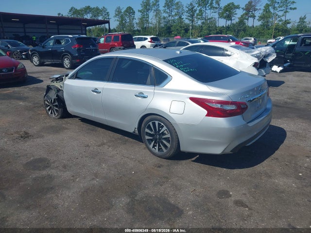 45906349 :رقم المزاد ، 1N4AL3AP1JC212856 vin ، 2018 Nissan Altima 2.5 Sl مزاد بيع