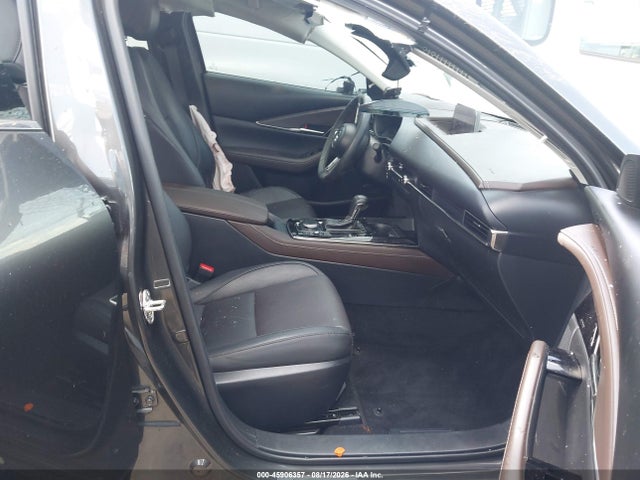 Продаж на аукціоні авто 2022 Mazda Cx-30 2.5 Turbo Premium, vin: 3MVDMBDY1NM435789, номер лоту: 45906357