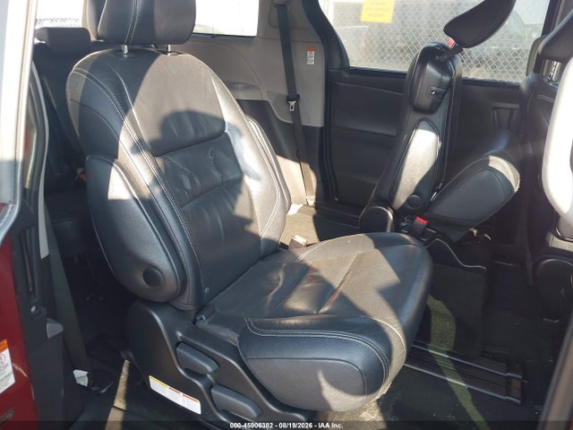 Aukcja sprzedaży 2015 Toyota Sienna Se 8 Passenger, vin: 5TDXK3DC4FS593625, numer aukcji: 45906382