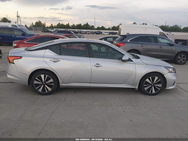 2021 Nissan Altima Sv Fwd მანქანა იყიდება აუქციონზე, vin: 1N4BL4DV8MN384444, აუქციონის ნომერი: 45906454