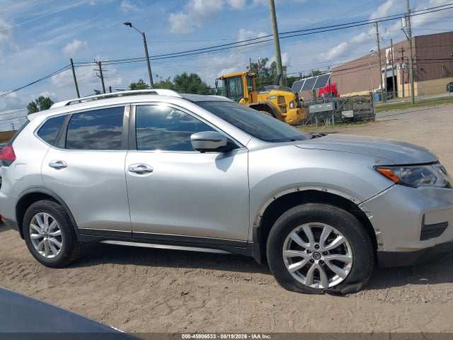 Auction sale of the 2017 Nissan Rogue Sv, vin: JN8AT2MV5HW284994, lot number: 45906533
