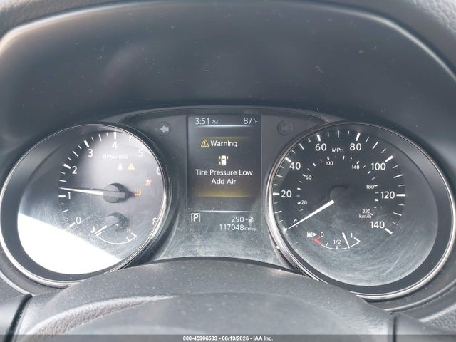 Auction sale of the 2017 Nissan Rogue Sv, vin: JN8AT2MV5HW284994, lot number: 45906533