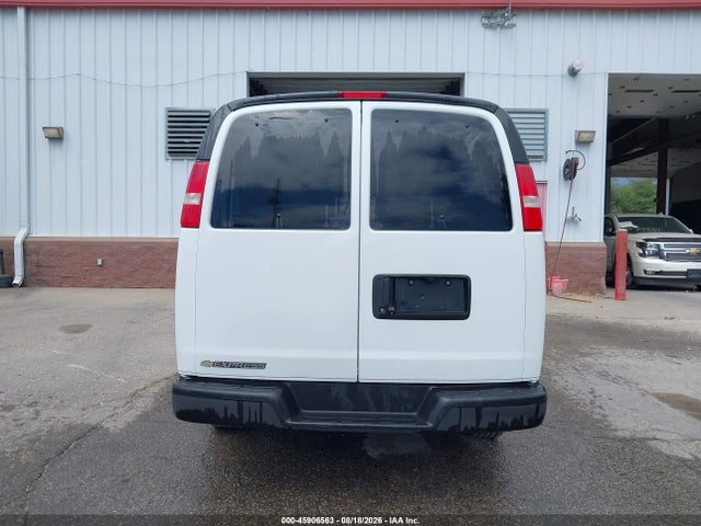 Продажа на аукционе авто 2018 Chevrolet Express 3500 Ls, vin: 1GAZGNFG1J1276065, номер лота: 45906563