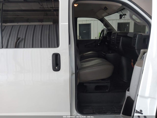 Продажа на аукционе авто 2018 Chevrolet Express 3500 Ls, vin: 1GAZGNFG1J1276065, номер лота: 45906563