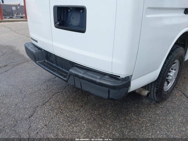 Продажа на аукционе авто 2018 Chevrolet Express 3500 Ls, vin: 1GAZGNFG1J1276065, номер лота: 45906563