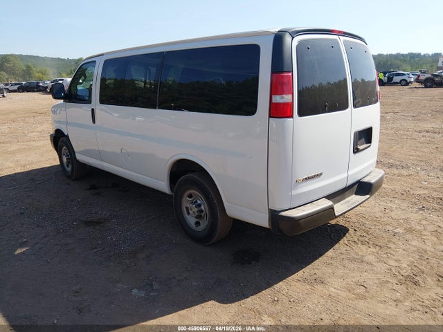 2024 Chevrolet Express Passenger Rwd 2500 Regular Wheelbase Ls მანქანა იყიდება აუქციონზე, vin: 1GAWGEFP0R1158748, აუქციონის ნომერი: 45906567