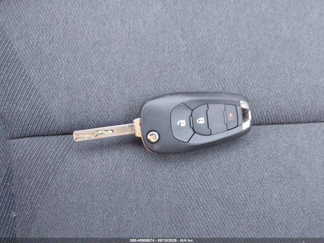 KL77LFEP4TC081986 Chevrolet Trax Fwd Ls