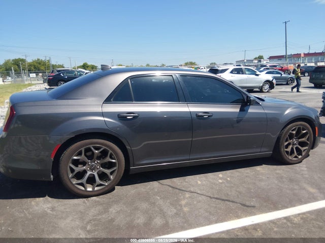 Chrysler 300 300s 2018 2C3CCABG0JH214122 Image 13
